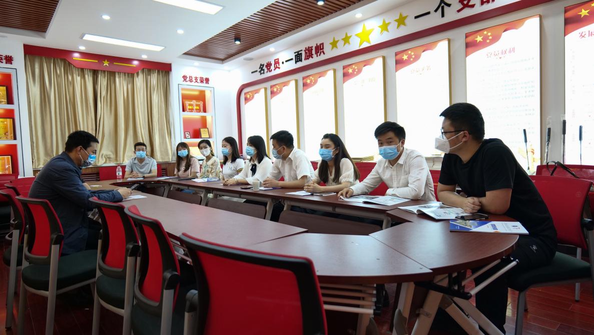 说明: P1015925