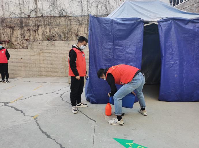 说明: 6EBD6162E0D4DCEB6F77801C01A5C478